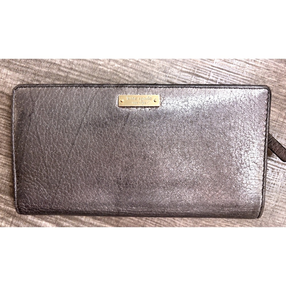 Kate Spade New York Metallic Pewter Leather Slim Bifold Wallet Gold Logo Plaque